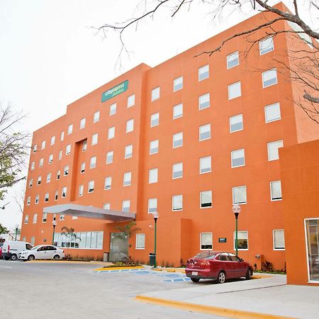 City Express Junior By Marriott Aguascalientes Centro Esterno foto