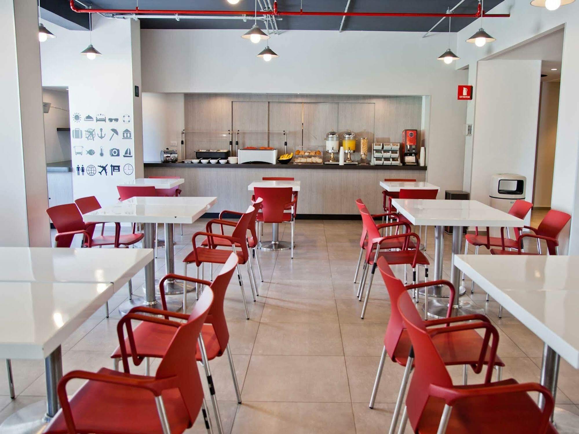 City Express Junior By Marriott Aguascalientes Centro Esterno foto